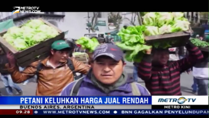 Harga Jual Rendah, Petani Serahkan Hasil Panen ke Istana
