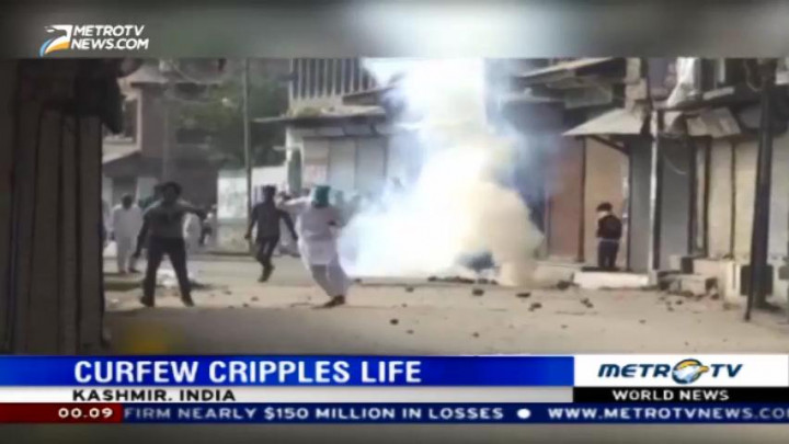 Curfew Cripples Life Across Kashmir