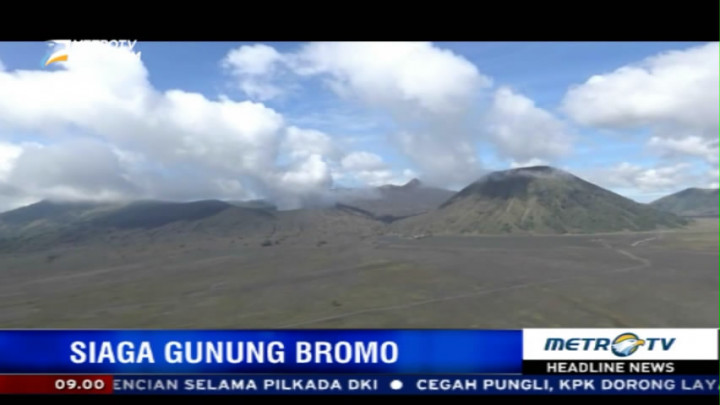 Status Gunung Bromo Naik Menjadi Siaga