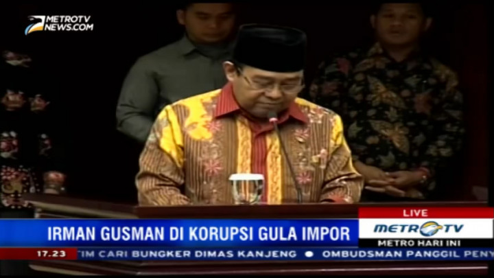 Paripurna Luar Biasa Resmi Berhentikan Irman Gusman