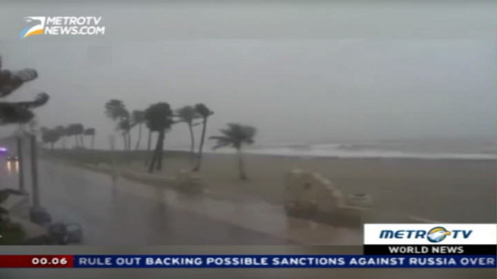 Hurricane Matthew Causes Damage