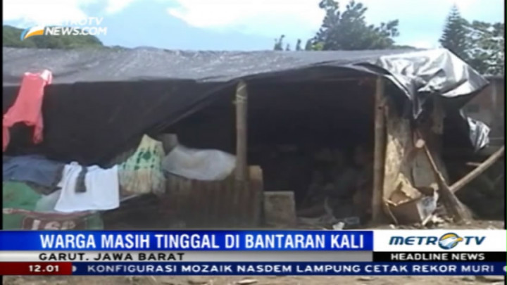 Warga Korban Banjir Garut Memilih Tinggal di Bantaran Sungai Cimanuk