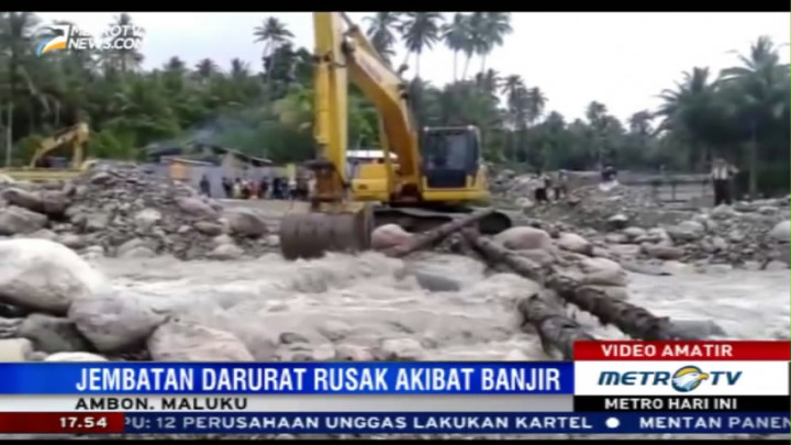 Hujan Deras di Maluku Tengah Merusak Jembatan Darurat