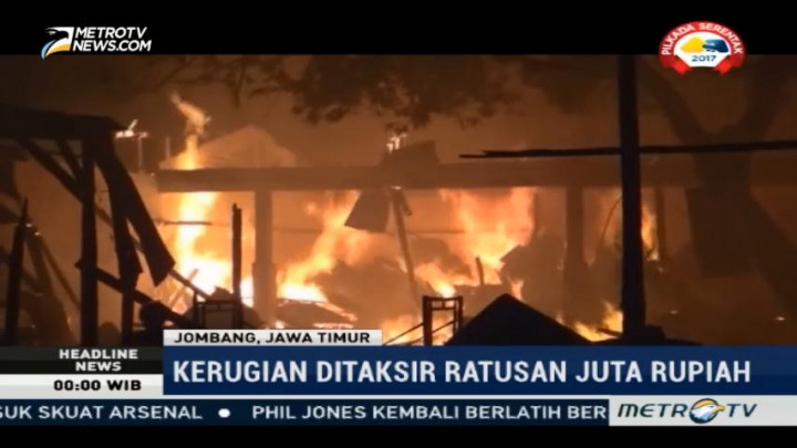 Pabrik Mebel di Jombang Hangus Dilalap Api