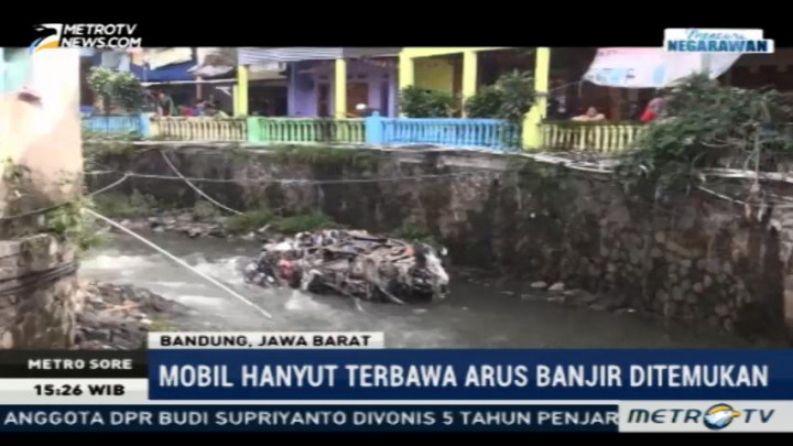 Mobil yang Hanyut Terseret Banjir Ditemukan di Sungai Citepus