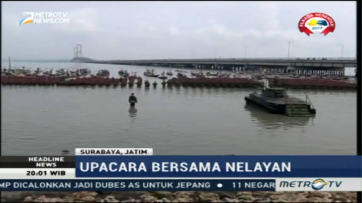 Ratusan Korps Marinir Gelar Upacara HUT ke-71 di Atas Laut