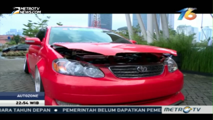 Modifikasi Elegan Toyota Corolla Altis