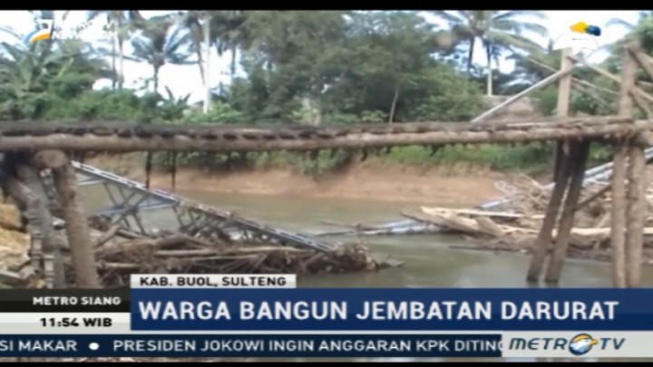 Jembatan Penghubung Enam Desa di Buol Ambruk