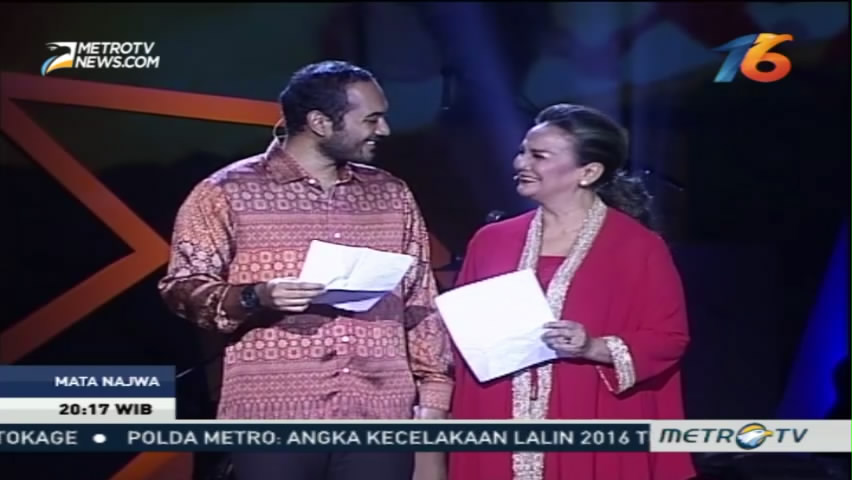 Cristine Hakim dan Ario Bayu Bawakan Puisi Sagu Ambon Karya WS Rendra