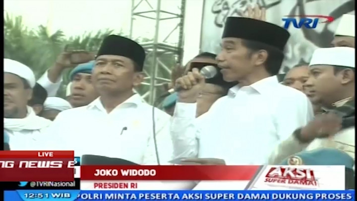 Jokowi Sapa Peserta Aksi Damai di Monas
