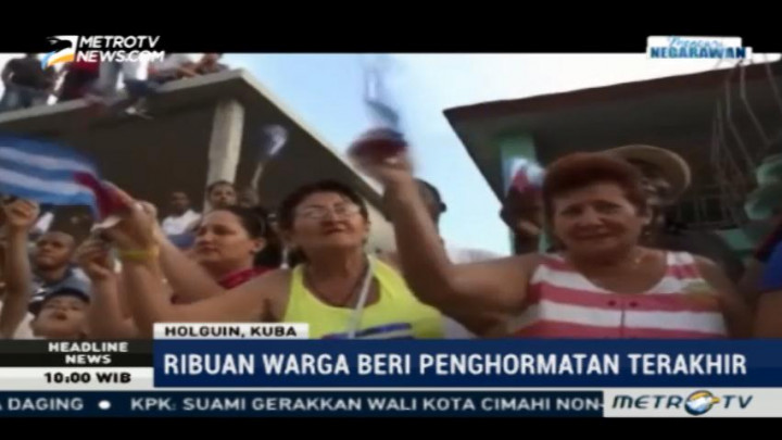 Warga Kuba Kibarkan Bendera saat Abu Jenazah Fidel Castro Diarak