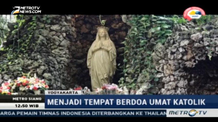 Wisata Religi Gua Maria Sendangsono