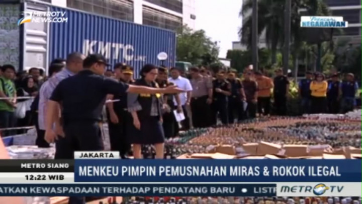 Menkeu Pimpin Pemusnahan Puluhan Ribu Miras & Rokok Ilegal