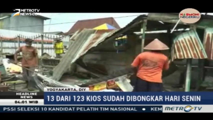 PT KAI Daop 6 Yogyakarta Bongkar Kios di Selatan Stasiun Tugu