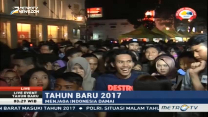 Asia Afrika Bandung Jadi Lautan Manusia