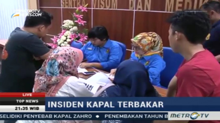 Keluarga Korban Kapal Zahro Express Berdatangan ke RS Polri Kramat Jati