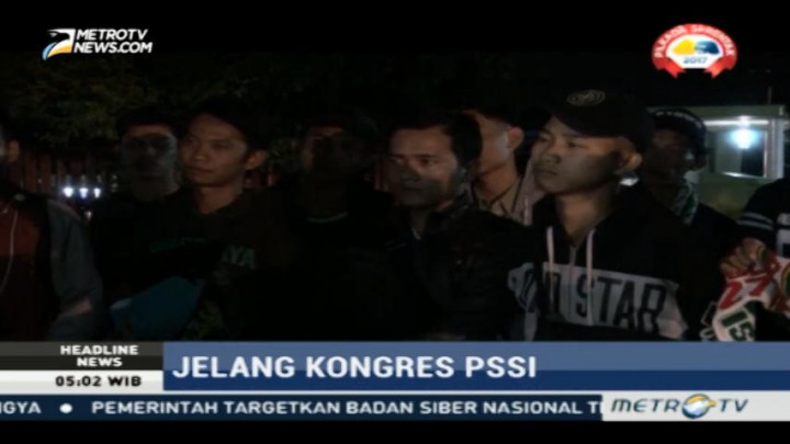 Ratusan Bonek Terus Berdatangan ke Bandung untuk Kawal Kongres PSSI
