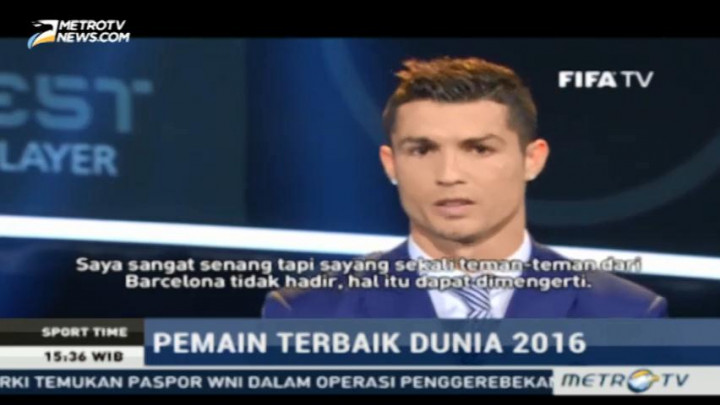 Raih Pemain Terbaik FIFA, Ronaldo Singgung Barcelona