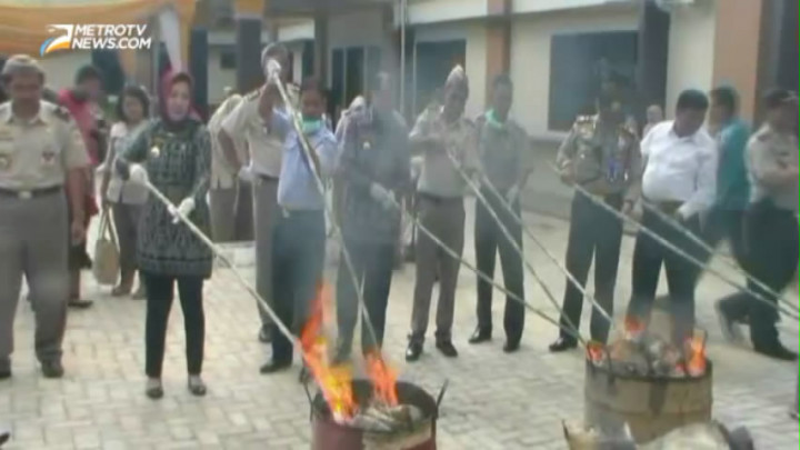 Balai Karantina Pertanian Musnahkan Kulit Ular & Biawak Senilai Rp1 M