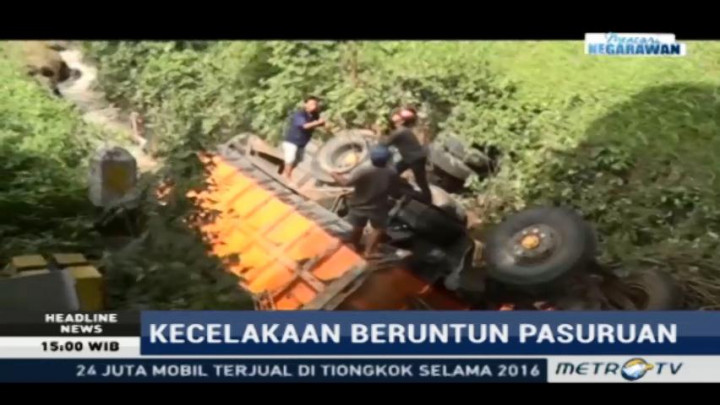 Bangkai Truk Diduga Penyebab Kecelakaan Beruntun di Pasuruan Dievakuasi