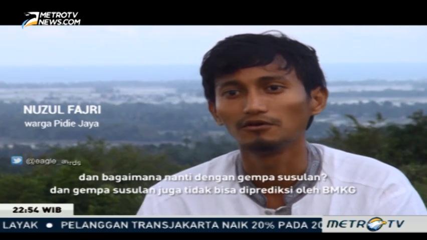 Bertahan di Patahan (3)