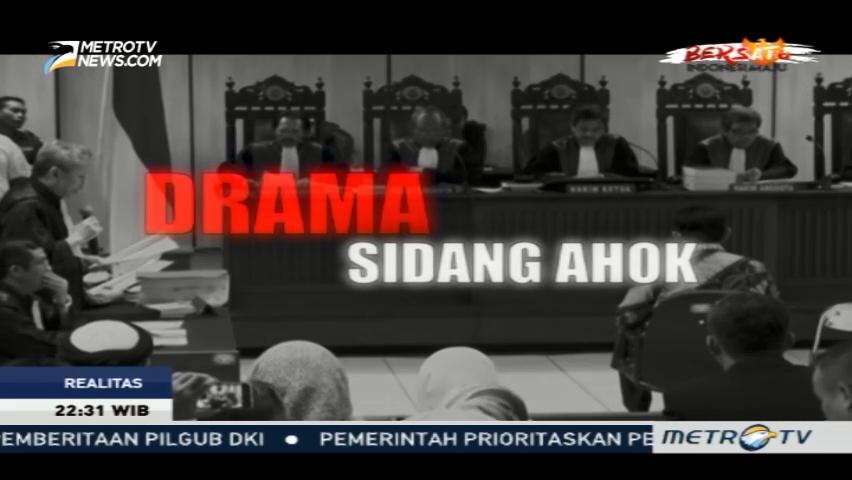 Drama Sidang Ahok (1)