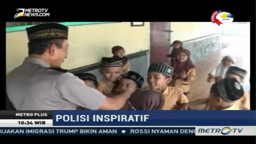 Polisi Ini Dirikan Sekolah Gratis di Banyuwangi