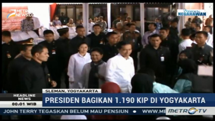 Jokowi Bagikan 1.190 KIP di Yogyakarta