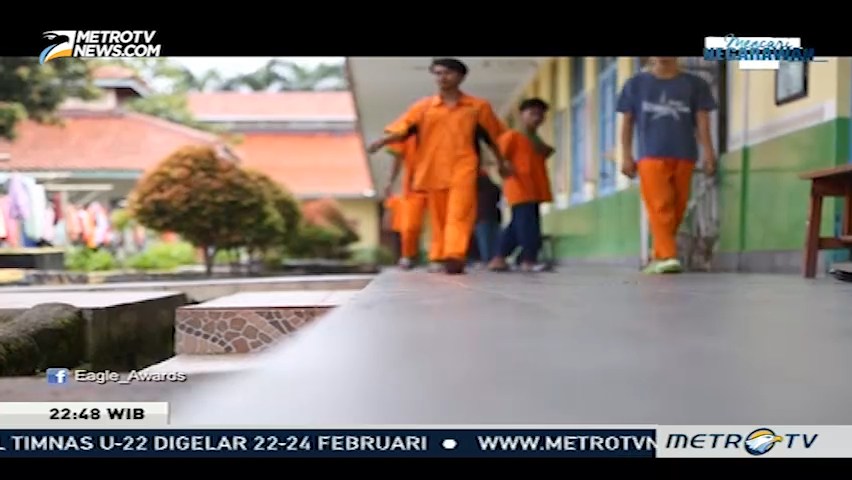 Asa di Balik Jeruji Besi (2)