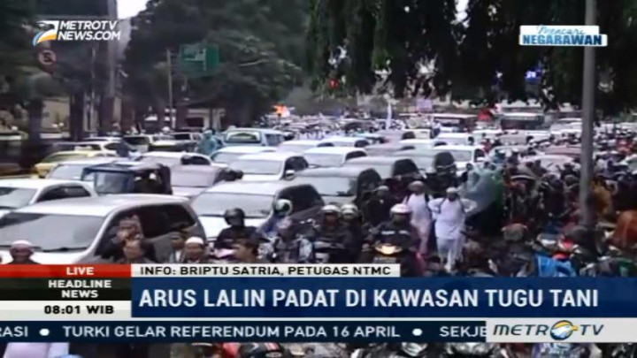 Lalu Lintas di Tugu Tani Padat