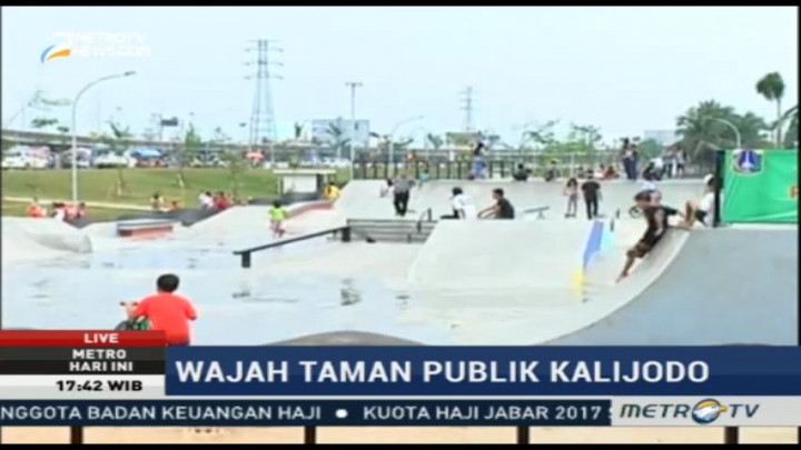 RPTRA Kalijodo Ramai Dikunjungi Warga