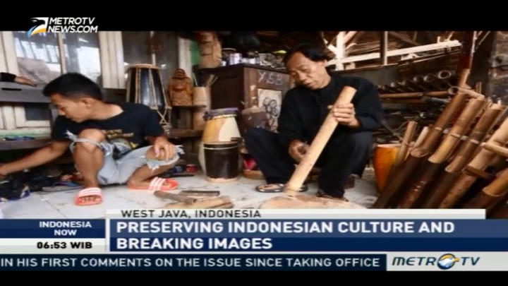 Meet Punk Community Who Preserves Indonesia Culture