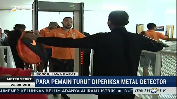 Sebelum Bertanding, Pemain Arema FC dan PBFC Turut Diperiksa