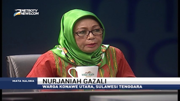 Pertahankan Tanah Adat, Hj Mimi Demo Suami di DPR