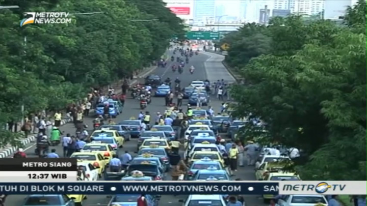 Tarif Taksi Online vs Konvensional