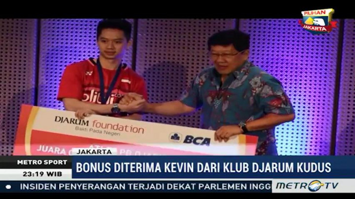 Kevin Sanjaya Terima Bonus dari PB Djarum