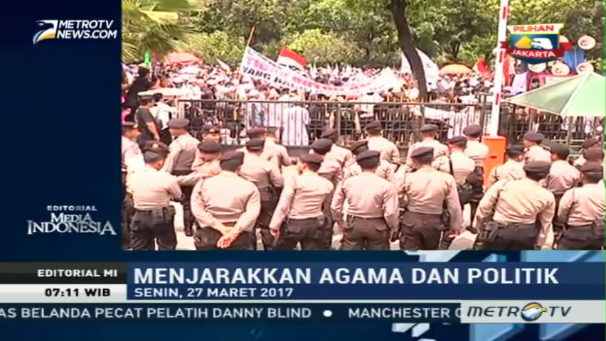 Menjarakkan Agama dan Politik