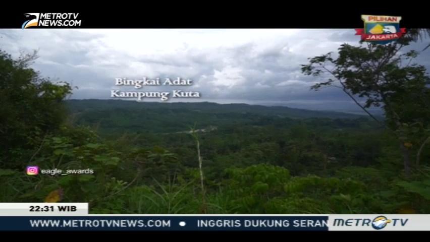 Bingkai Adat Kampung Kuta (1)