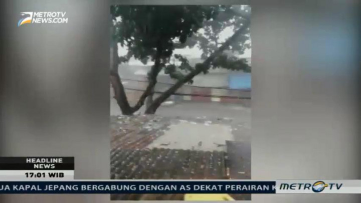 Hujan Es Terjang Beberapa Lokasi di Bandung