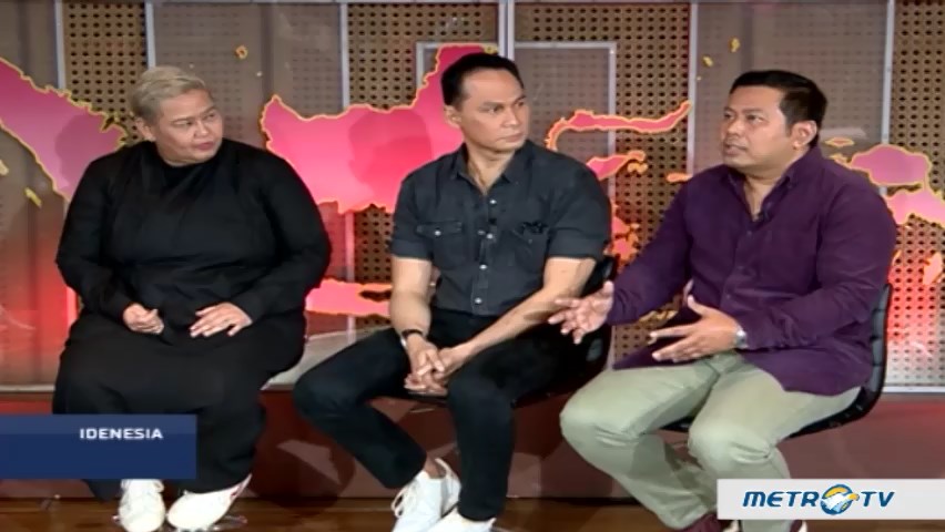 Idenesia: Dalang di Balik Pertunjukan (1)