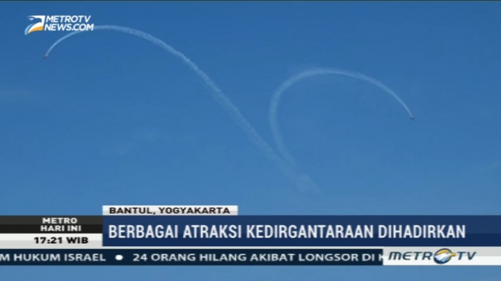 Atraksi Olahraga Kedirgantaraan Warnai Penutupan Jogja International Air Show 2017