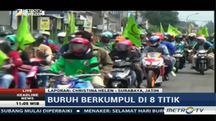 Buruh Gelar Aksi Long March Menuju Kantor Gubernur Jawa Timur