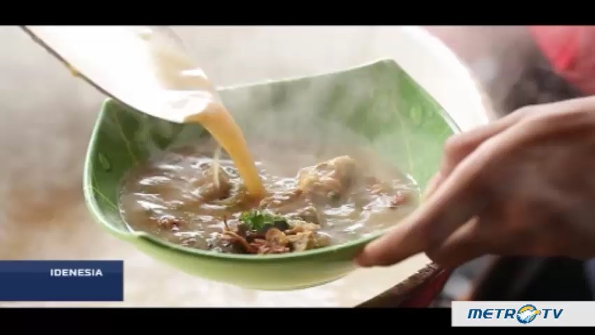 Menikmati Cita Rasa Soto Madura
