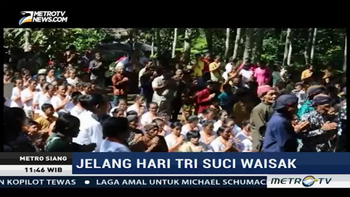 Jelang Waisak, Umat Buddha Gelar Tribuana Manggala Bhakti