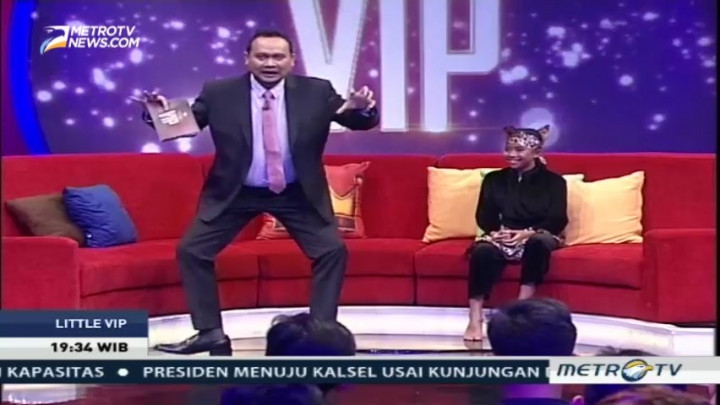 Nadzira Aulia Putri Unjuk Kebolehan Pencak Silat