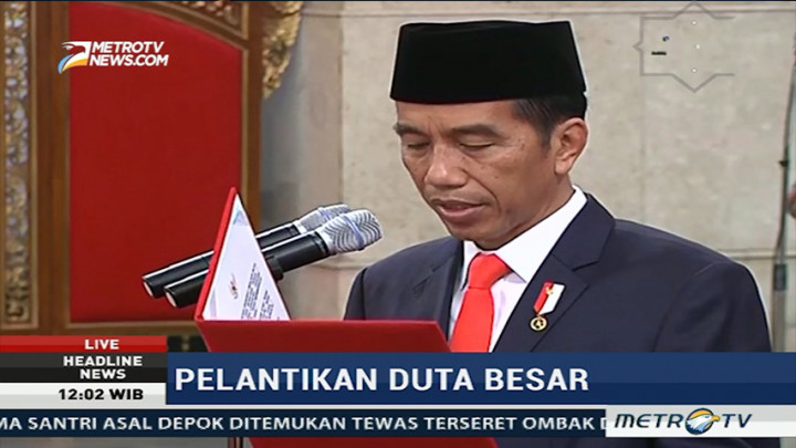 Jokowi Lantik Enam Duta Besar RI