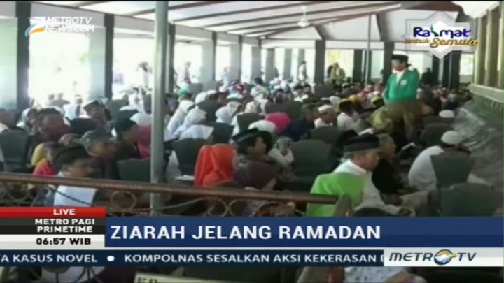 Jelang Ramadan, Makam Sunan Kalijaga Ramai Didatangi Peziarah