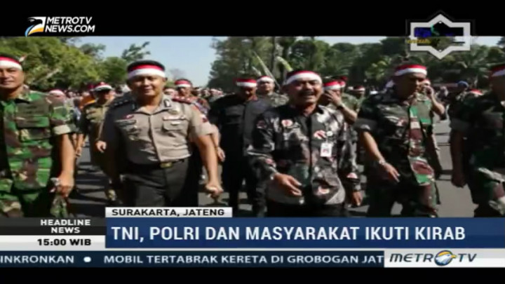TNI, Polri, dan Masyarakat Ikuti Kirab Harkitnas di Surakarta