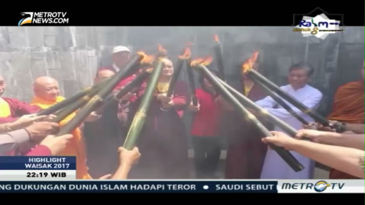 Highlight Waisak Nasional 2561 BE/2017 (2)