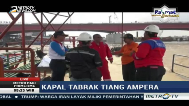 Kapal Tongkang Tabrak Jembatan Ampera, Petugas Lakukan Pengecekan Teknis